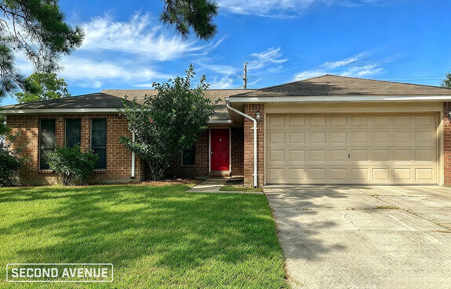 3 bed, 2.0 bath, 1856 sqft, $1,649 — Photo 1