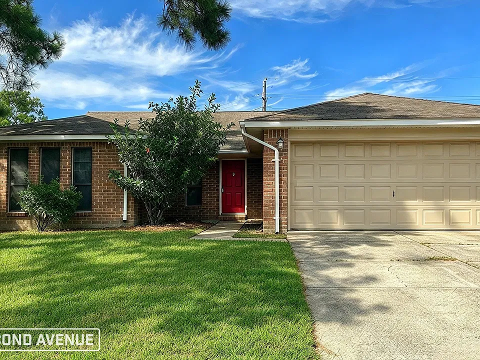 20307 Dawn Mist Dr