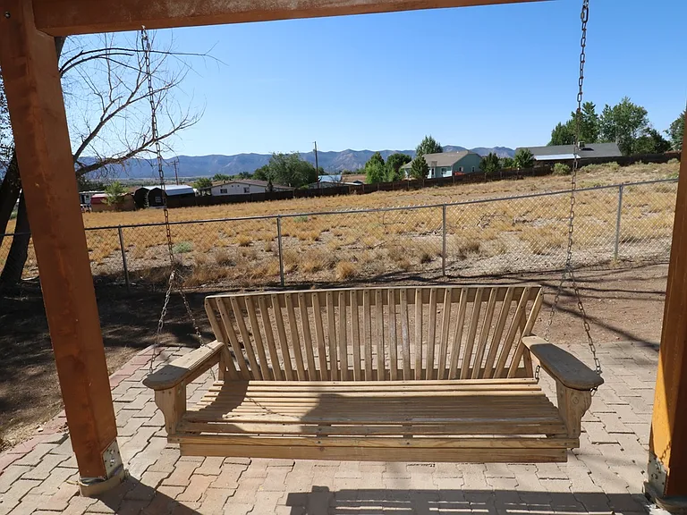 2305 Pelota Pl — Photo 40