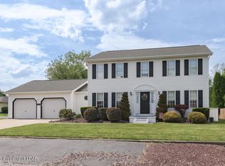 287 Woodward Ave, Larksville, PA 18704
