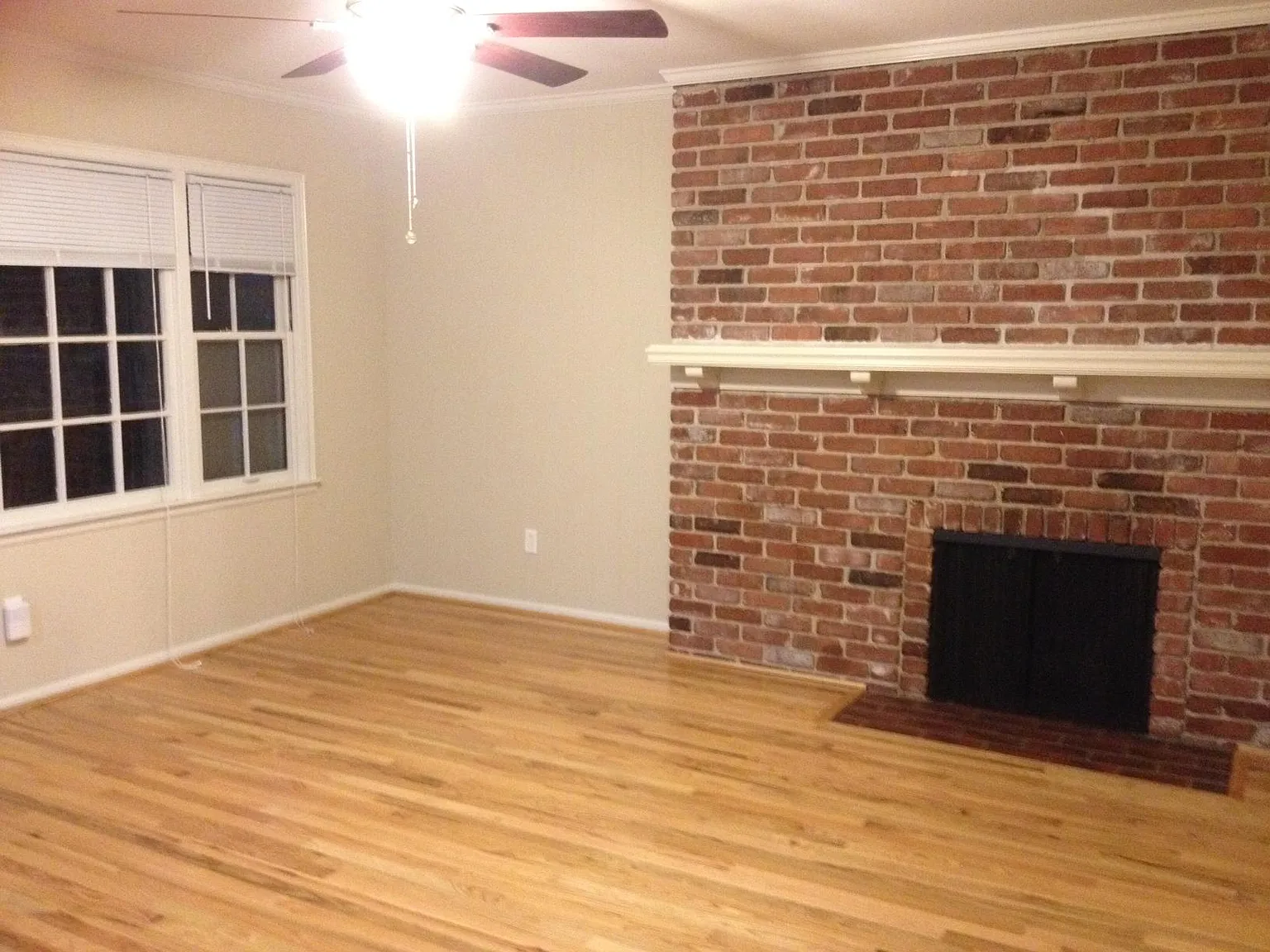 Somerset Apartments — Photo 3