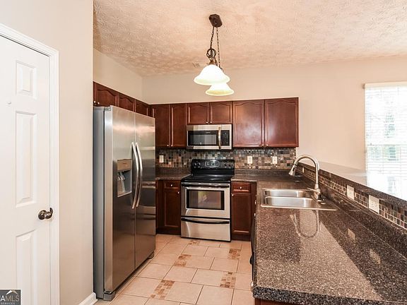 5th image of 4049 Hill Station Ct
