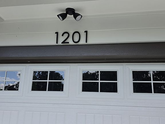 3rd image of 1201 Neva St