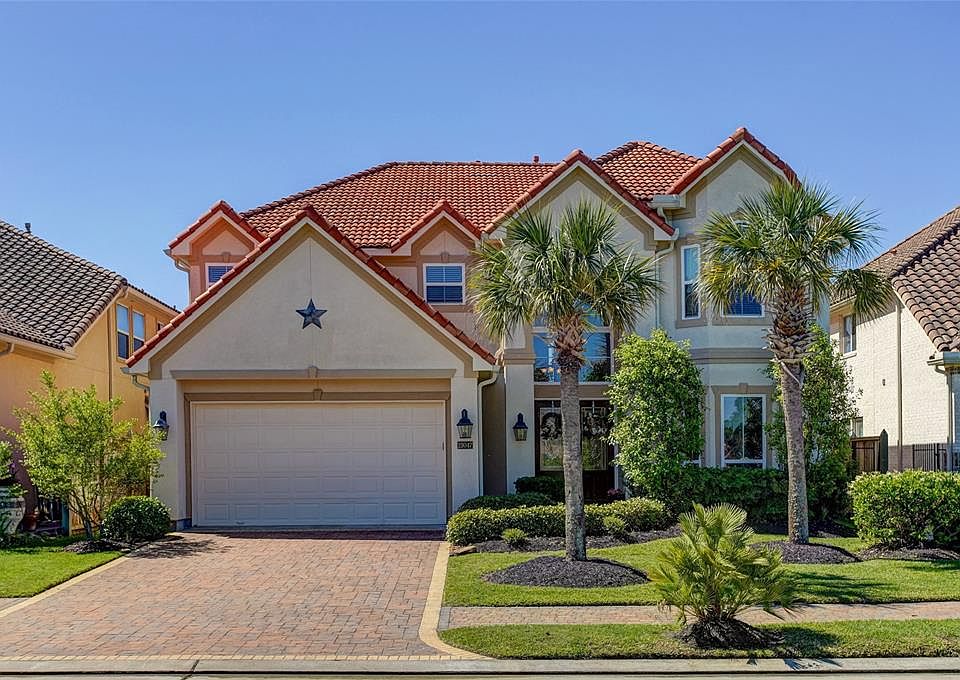 1st image of 19047 Windsor Palms Dr