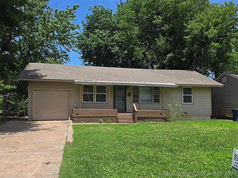 5933 E Latimer St — Photo 1