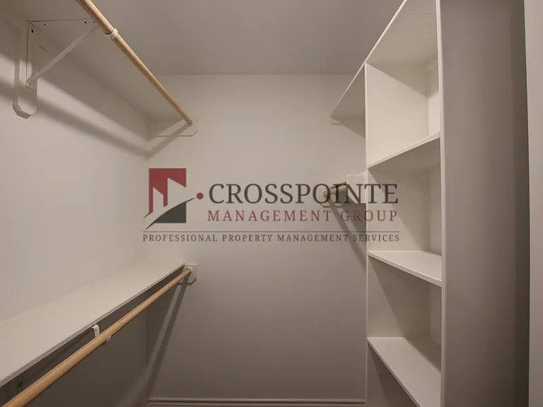 Beautiful 3 Bedroom 2 Bathroom Townhouse In South Tyler! 1/2 Off First Full Months Rent! — Photo 16