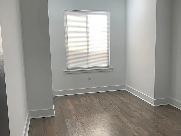 2532 W Montgomery Ave — Photo 12