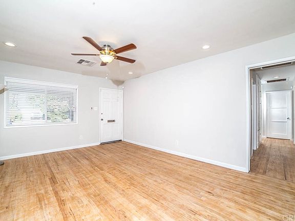 4th image of 8837 Tyrone Ave
