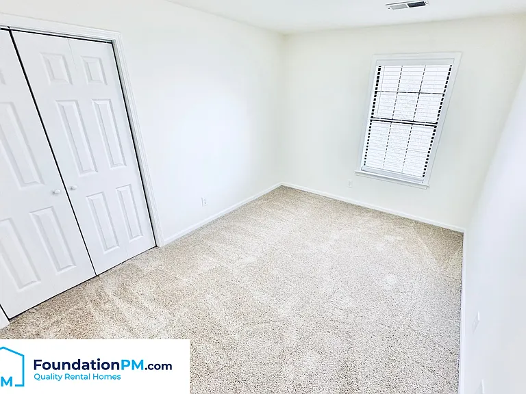 8712 Carrollwood Ln — Photo 16