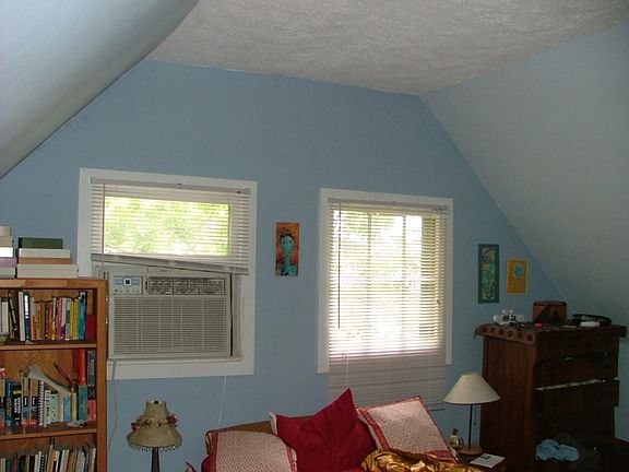 5th image of 403 N Martin Luther King Blvd #B