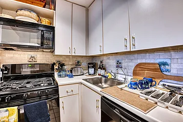 Rented by MOTION New York