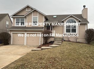 18793 W 164th St, Olathe, KS 66062