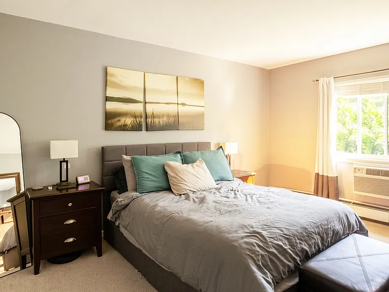 81 Richmond Blvd #1B — Photo 6