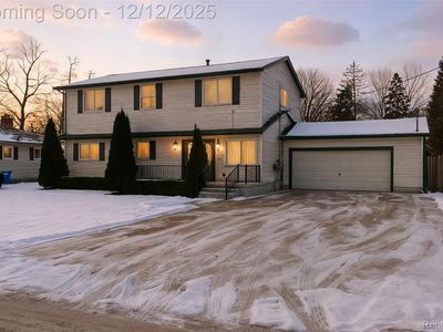 32477 Saint Vincent Ave, Warren, MI, 48092