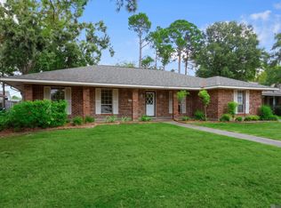 1635 McMichael Dr, Baton Rouge, LA 70815
