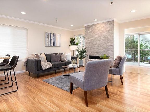 2nd image of 735 El Camino Real APT 101