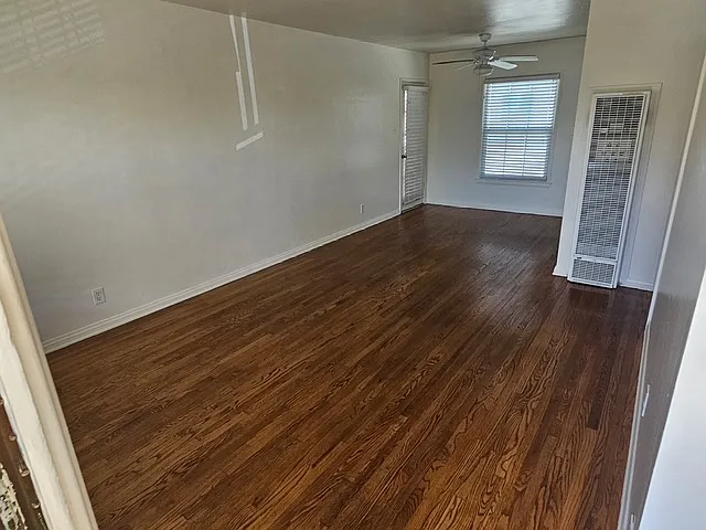 205 Lindero Ave #209 — Photo 4