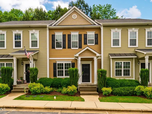 361 Anterbury Dr, Apex, NC 27502