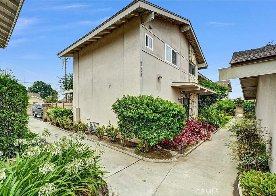 1st image of 10761 Magnolia Ave APT 101