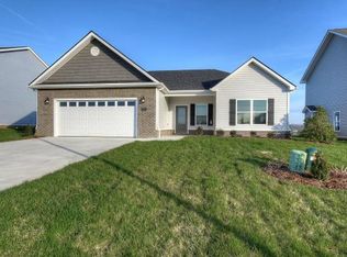 2922 Southbridge Rd, Kingsport, TN 37664