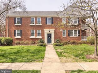 6612 E Wakefield Dr APT B1, Alexandria, VA 22307