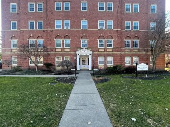 15820 Van Aken Blvd APT 504, Shaker Hts, OH 44120