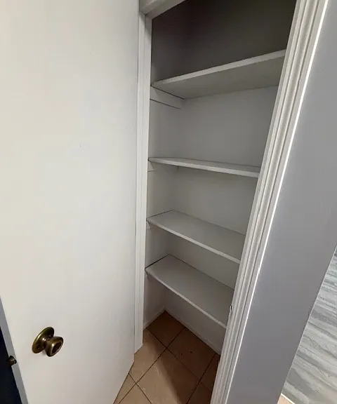 205 Plum St #3 — Photo 4