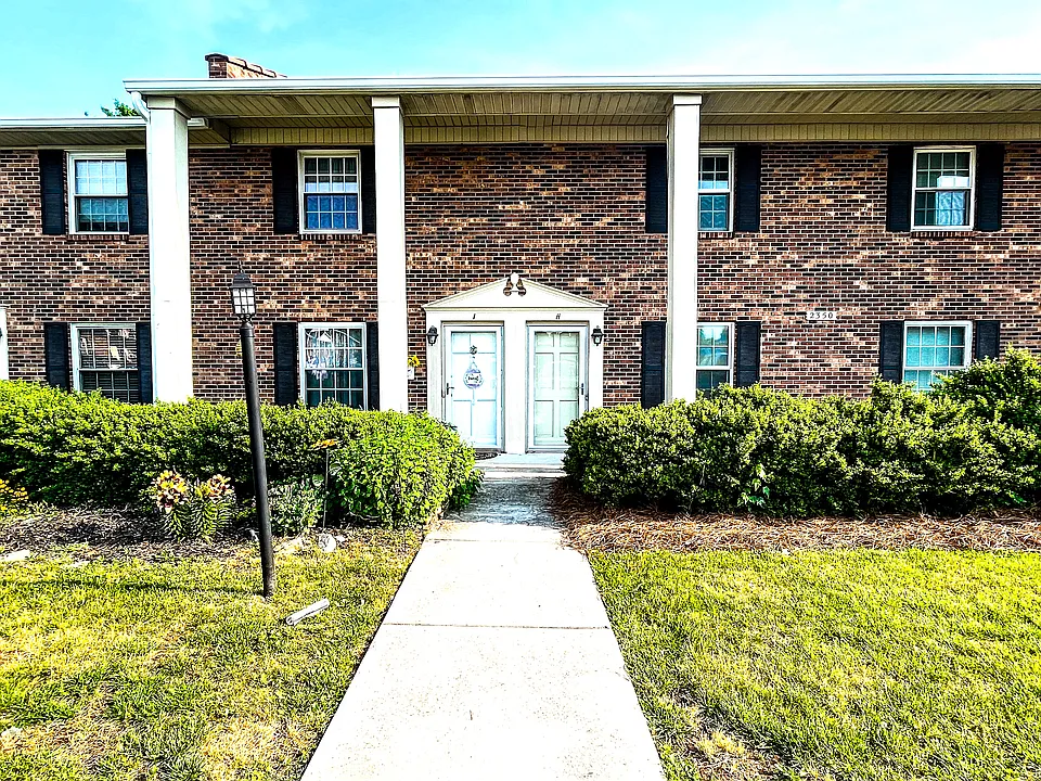 2350 E Bay Meadows Ct #H
