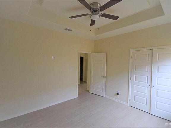 5th image of 1217 Upas Dr