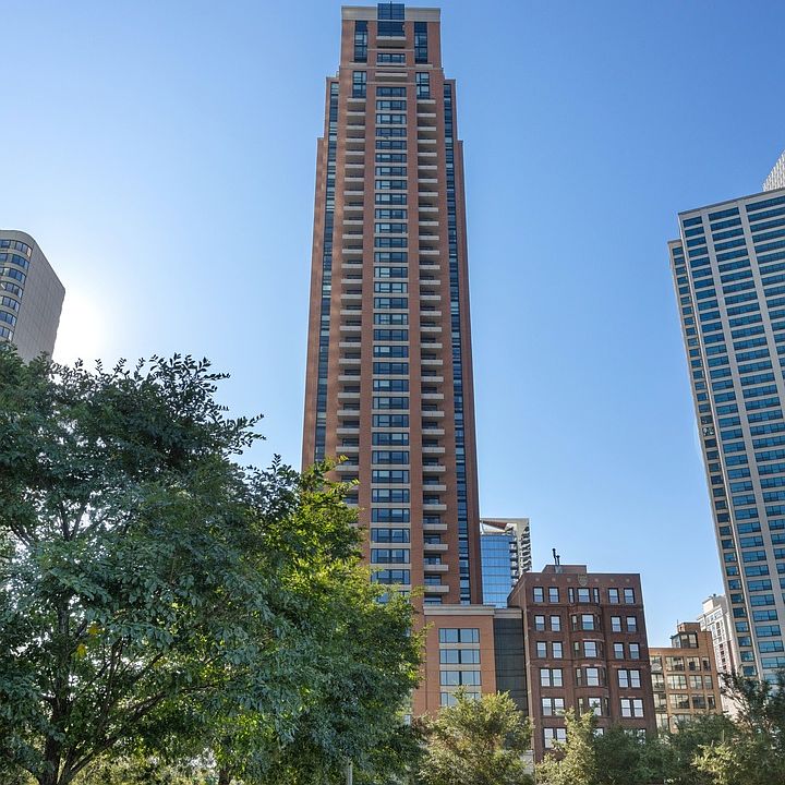 1st image of 1160 S Michigan Ave APT 3303