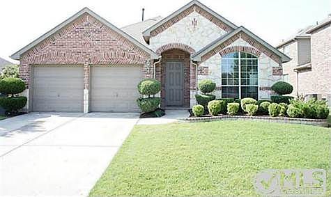 1st image of 2468 Deerwood Dr