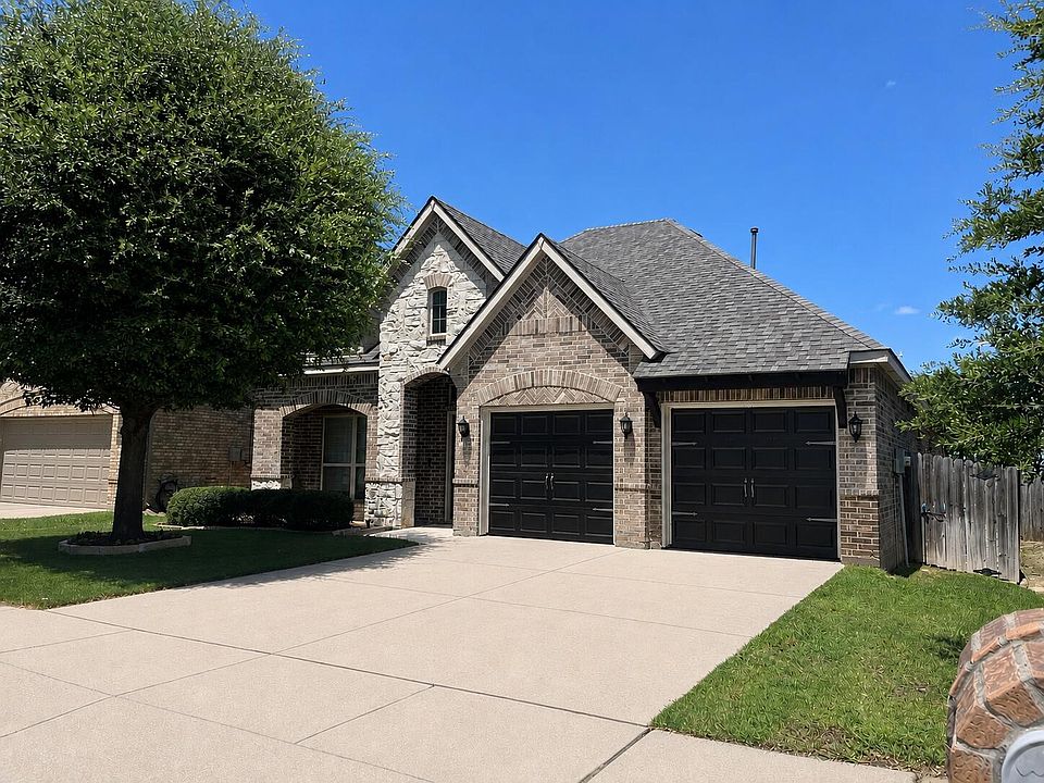 1st image of 1105 Prairie Heights Dr