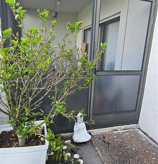 900 Greensward Ln #111-G — Photo 40