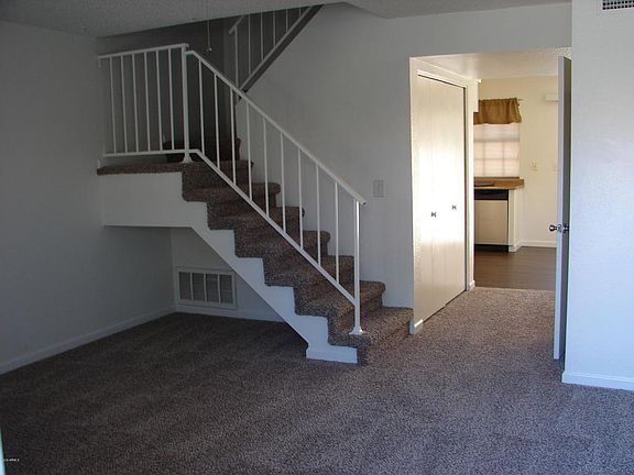 4th image of 5704 E Aire Libre Ave Unit 1098