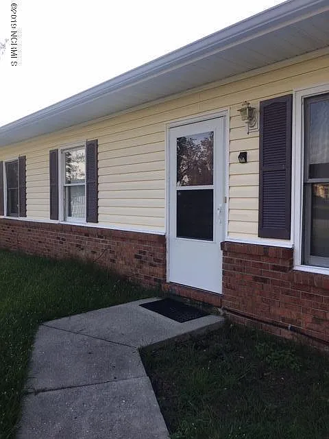 Building Photo - 1062 Birchwood Ln