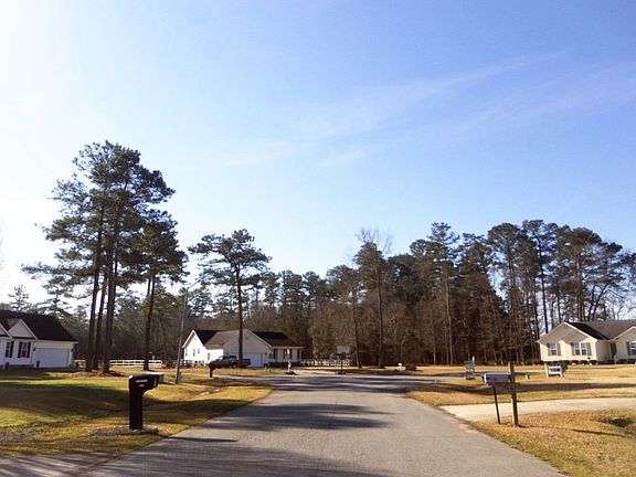5th image of 217 Nottingham Dr