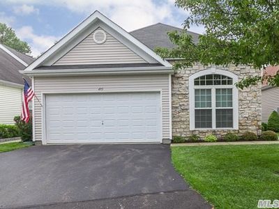 495 Leisure Dr, Ridge, NY, 11961