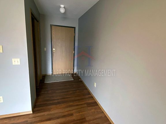 4th image of 5811 W Christopher Pl APT 9