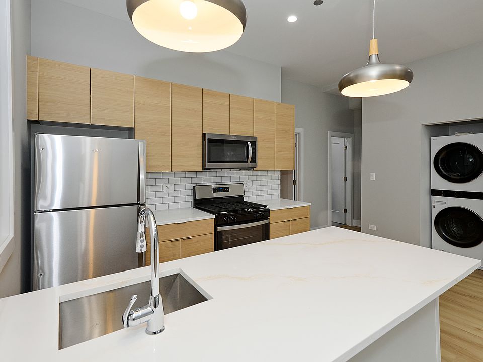1st image of 4543 S Saint Lawrence Ave #2R