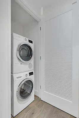 Rented by NY Living Solutions | media 21