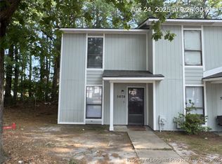 5878 Aftonshire Dr, Fayetteville, NC 28304