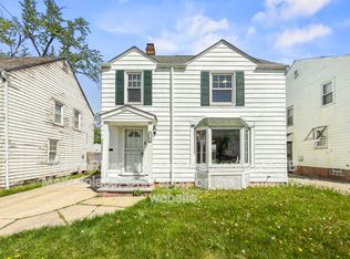 17107 Throckley Ave, Cleveland, OH 44128
