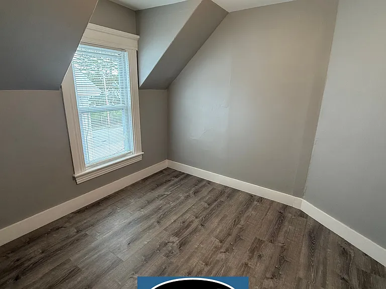 111 3rd St #3 — Photo 22