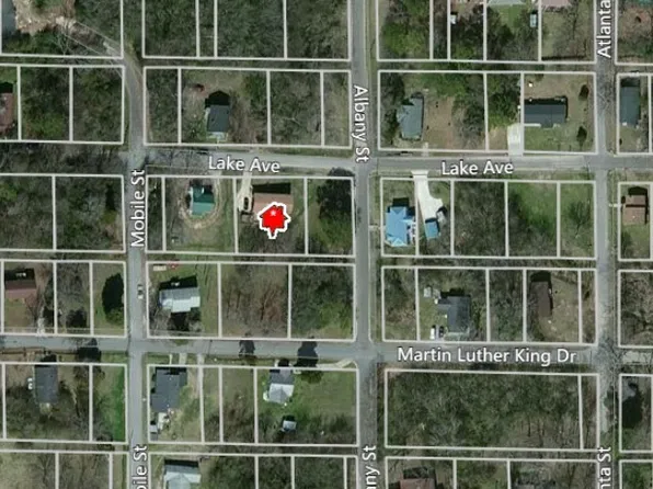 7833 Lake Ave, Leeds, AL 35094