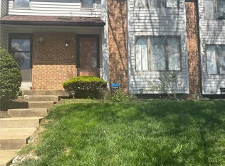 39 Spring Song Ct #E, Saint Peters, MO 63376