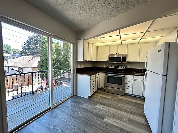 5th image of 603 E 3rd Ave #C