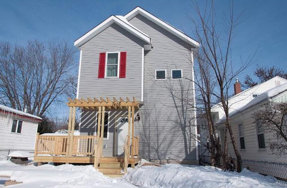 1st image of 1405 Saint Clair Ave