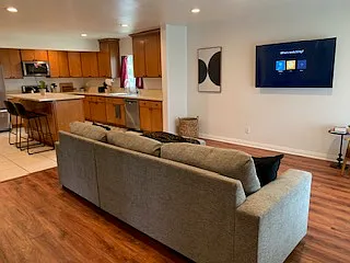 2 bed, $3,350 — Photo 2