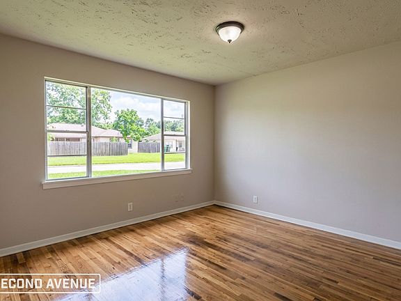 4th image of 3514 Grassmere St
