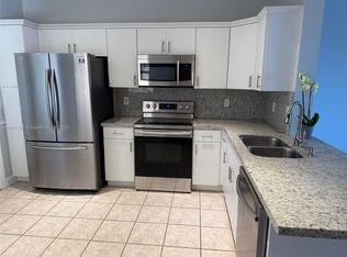1808 Salerno Cir, Fort Lauderdale, FL 33327